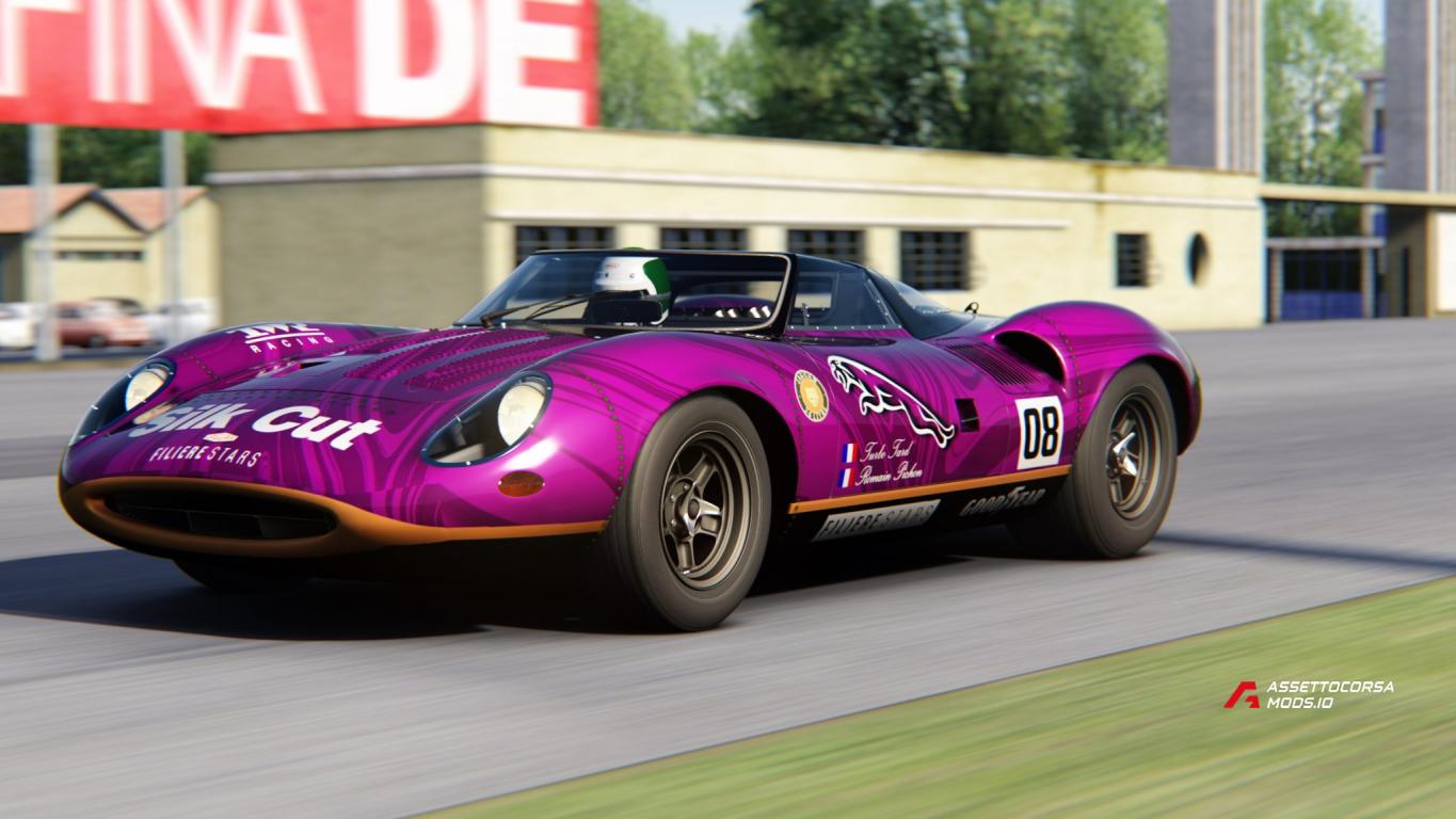 Silk Cut Jaguar XJ-13