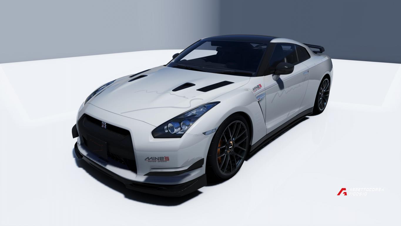 Nissan GT-R R35 Mine's Motorsport