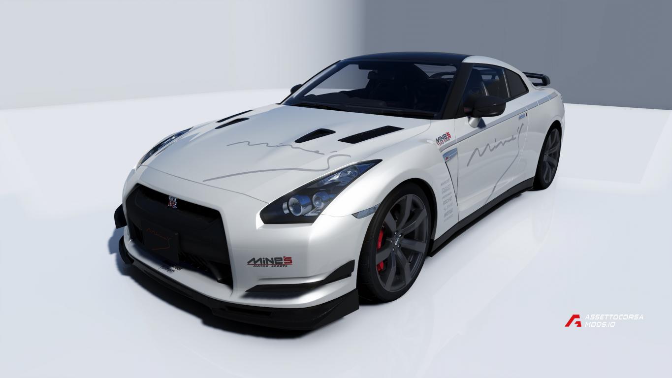Nissan GT-R R35 Mine's Motorsport