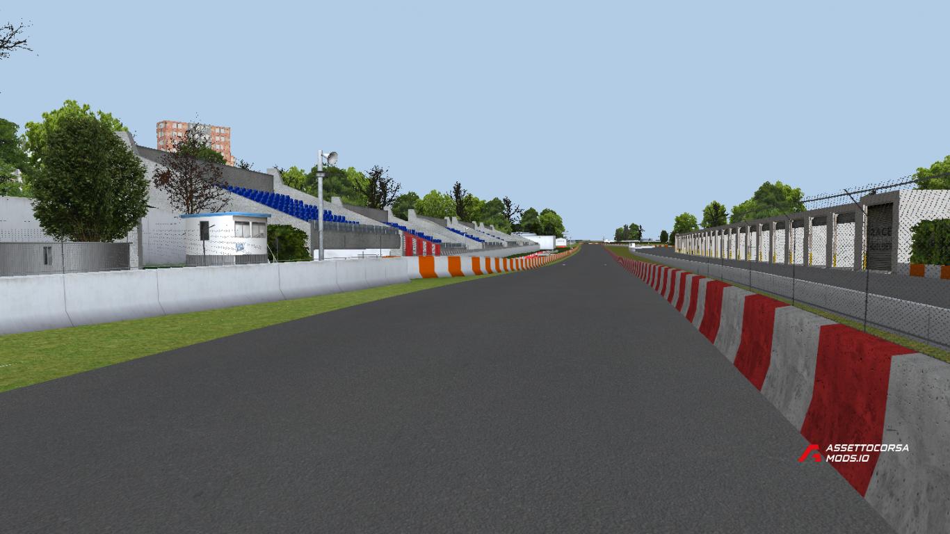 Custom racetrack
